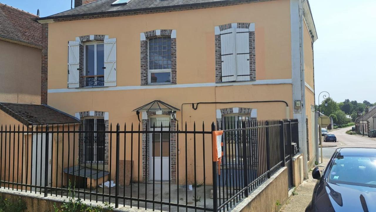 Serrimmo - Appartement Berangere Bleneau ภายนอก รูปภาพ